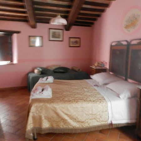 Residenza Di Paese Castello Del Poggio Hotell Ferentillo Exteriör bild
